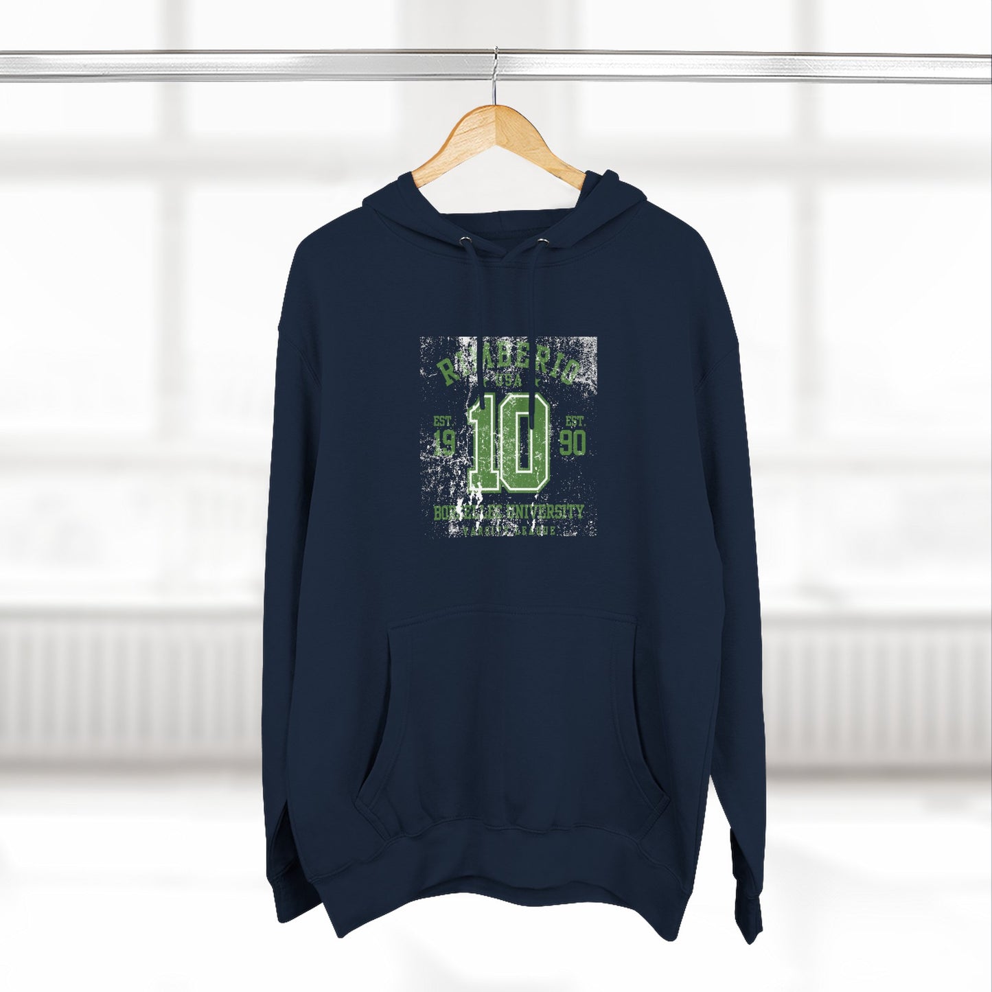 Casual Urban Fleece Hoodie with Graphic Design